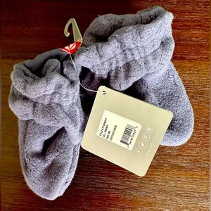 NWT Zutano Denim Navy Color Fleece Booties Sz 6 months